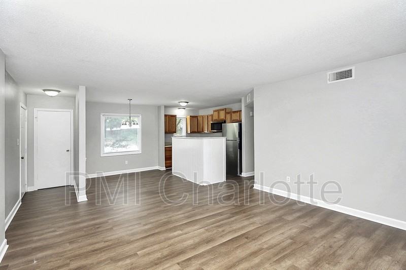 4722 Nc Hwye - Photo 5 of 29