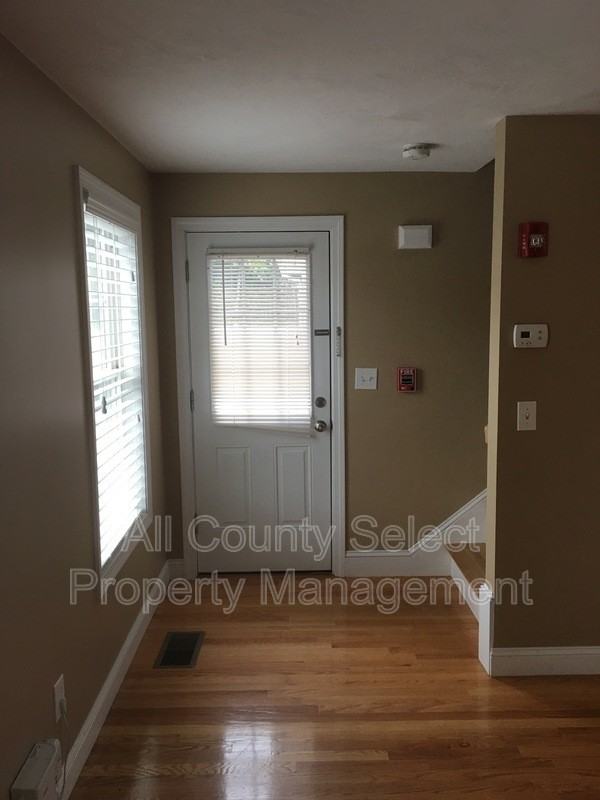 83 Holten St #3 - Photo 6 of 14