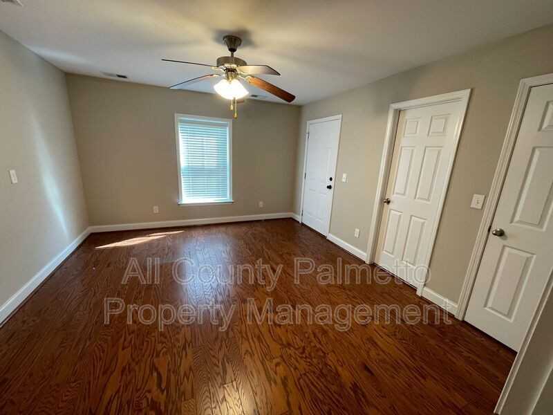 4168 Veritas St - Photo 4 of 14