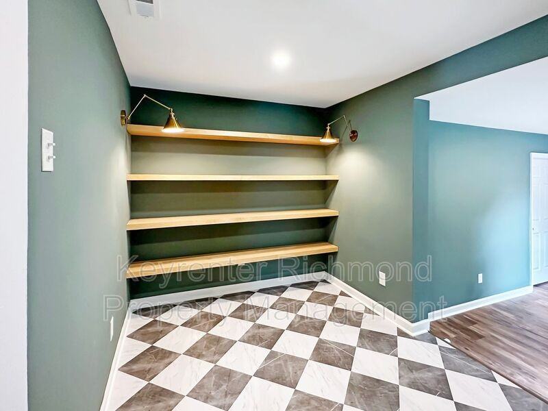 7409 Landsworth Ave - Photo 7 of 18