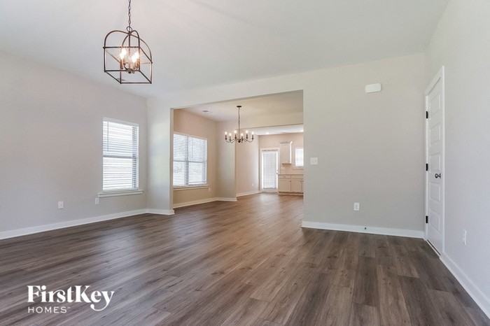 659 Troubadour Ln - Photo 2 of 15