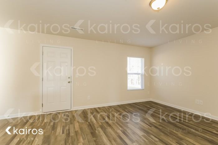 304 E Boulder Rd - Photo 3 of 17