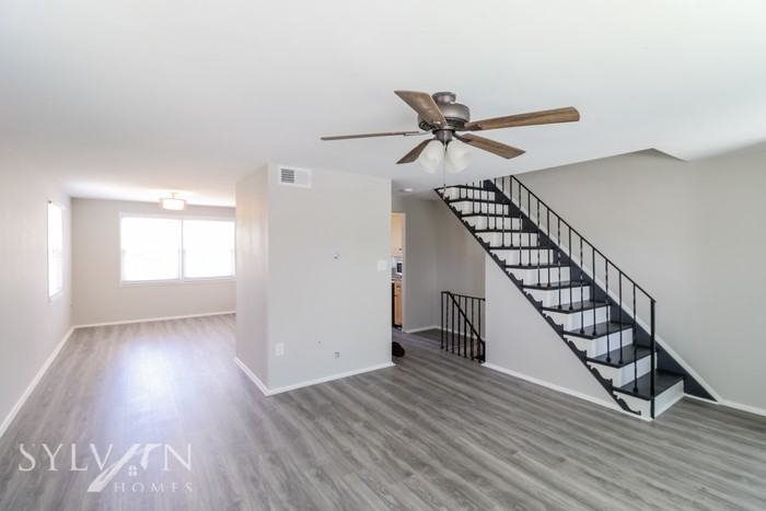 6421 Falkirk Rd - Photo 3 of 14