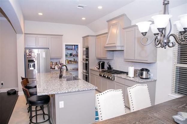 2811 Diamond Ridge Dr #NA - Photo 3 of 15