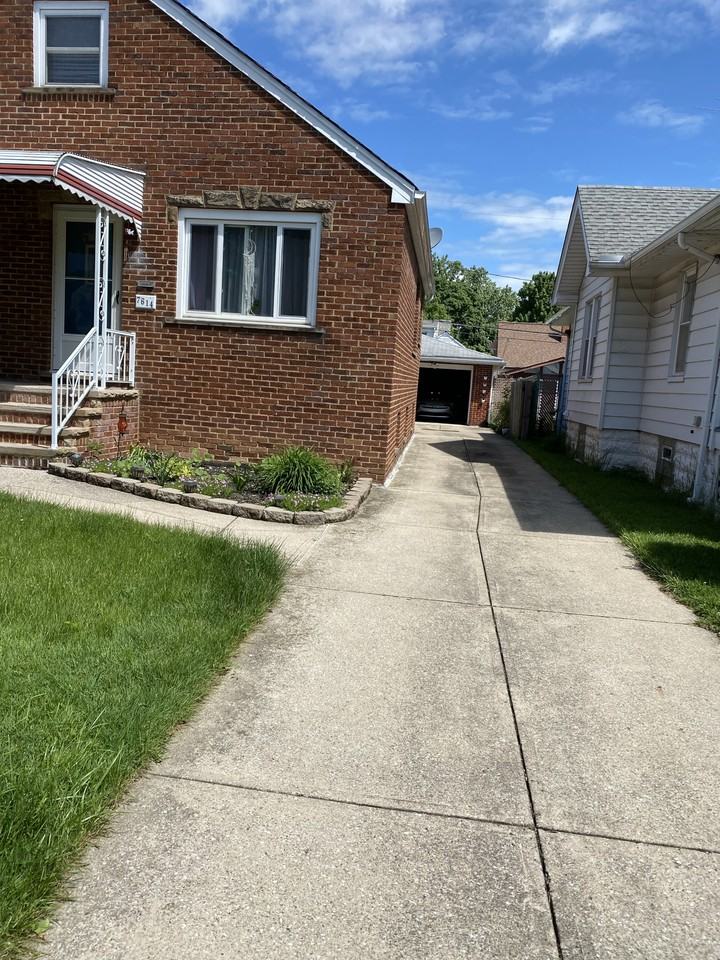 7614 Traymore Ave #NA - Photo 3 of 30