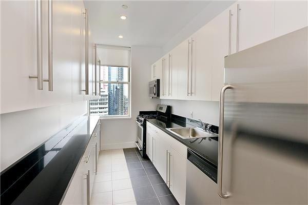 Park Pl #323 - Photo 3 of 7