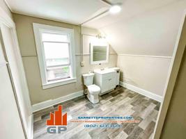 featured image of 40 1st St #3