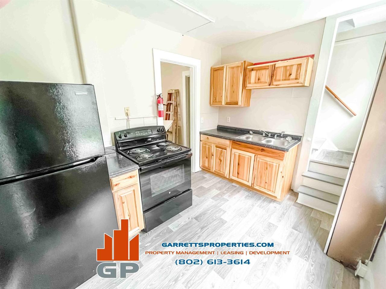 40 1st St #3 - Photo 6 of 19