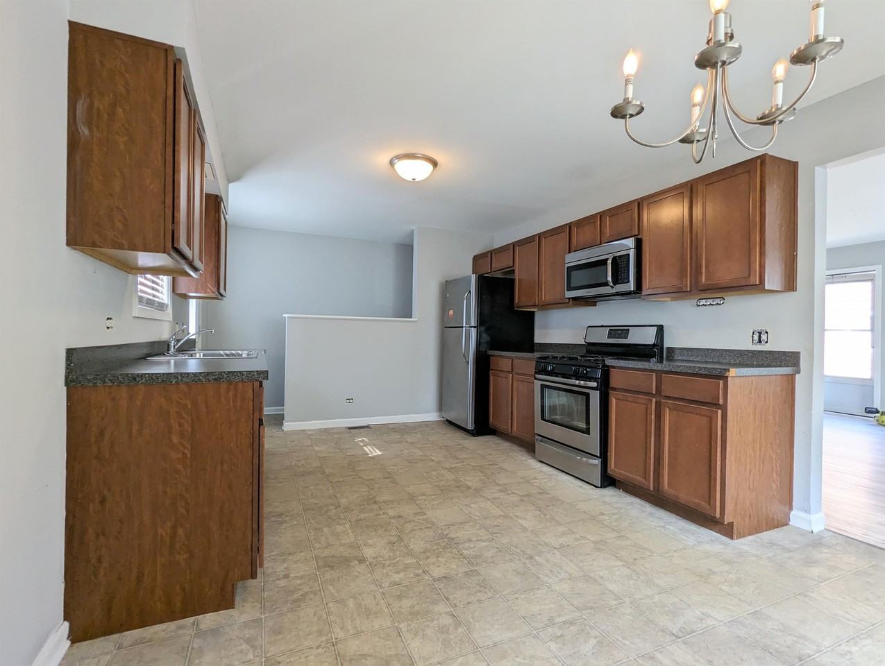 532 Pleasure Dr #1 - Photo 4 of 14