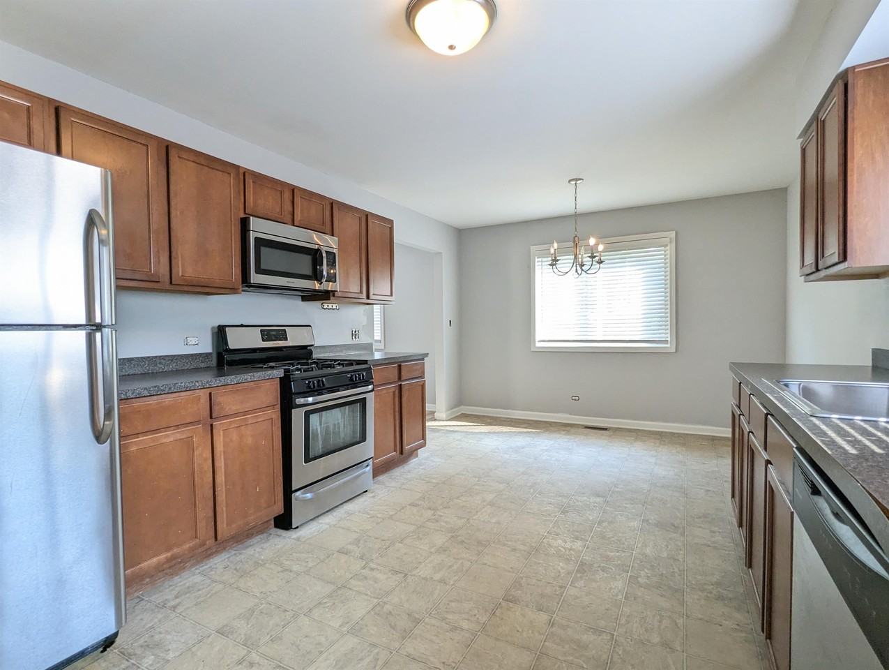 532 Pleasure Dr #1 - Photo 5 of 14