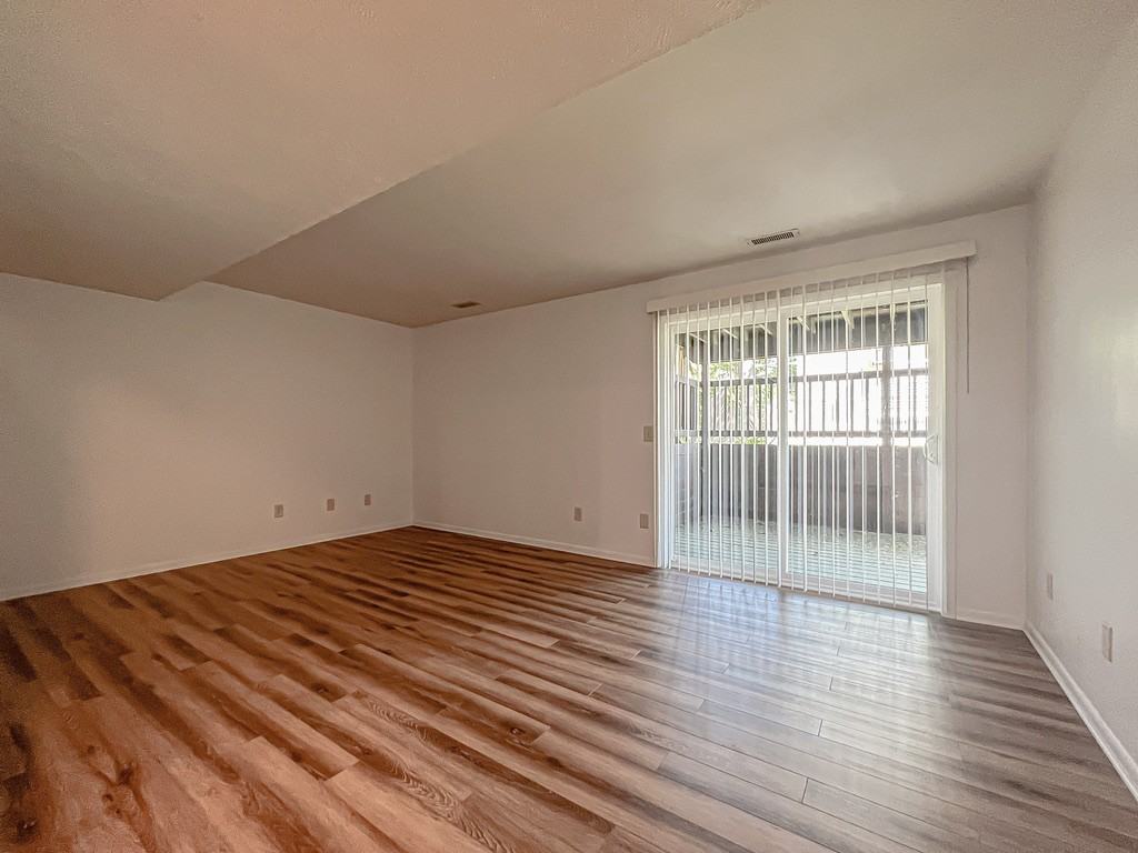 1931 Phillips Ave #1931 - Photo 5 of 26
