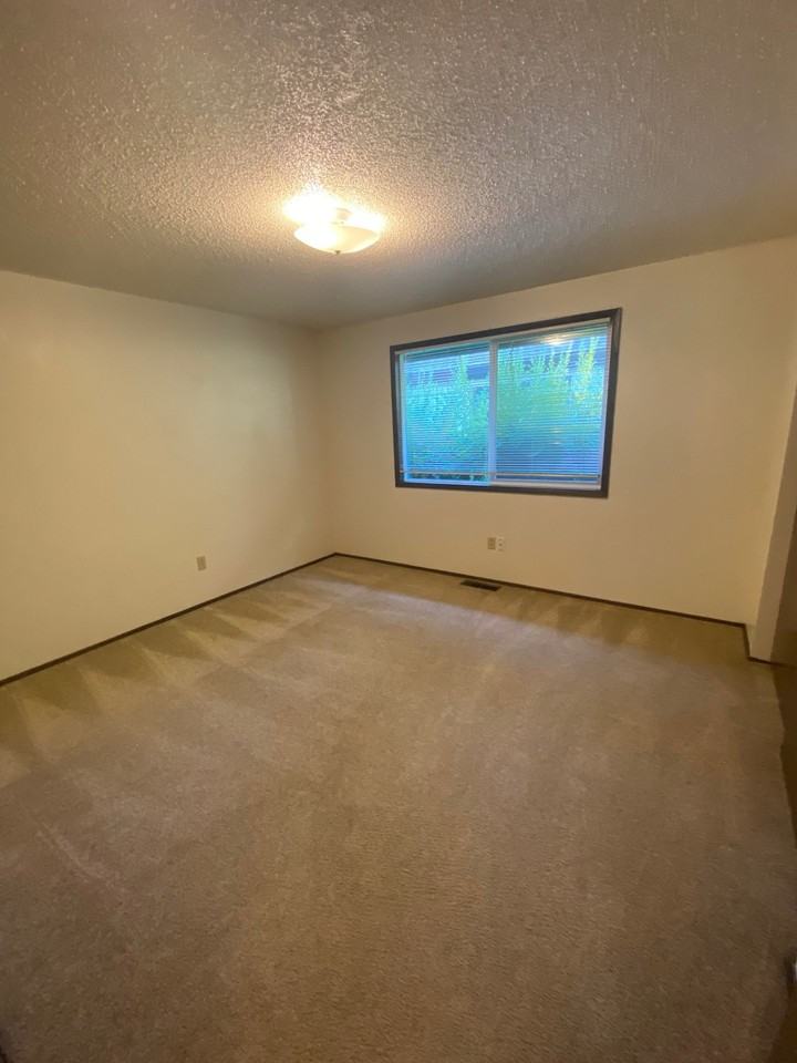 2206 Jackson Ave Nw #2206 - Photo 7 of 12