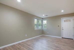 featured image of 5525 Schumacher Dr #1