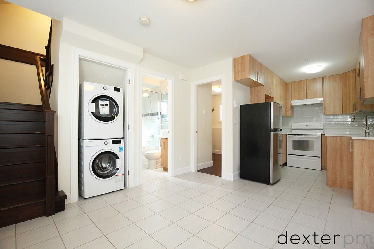 25 East 46th Avenue - Photo 2 of 14