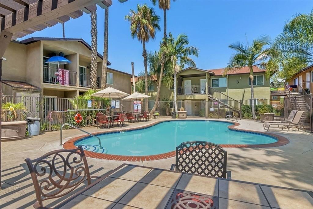 Garden Park - Photo 2 of 10