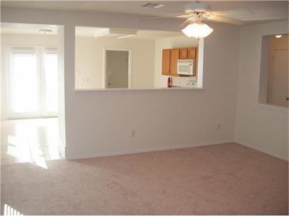 515 Big Bend Trl - Photo 2 of 8