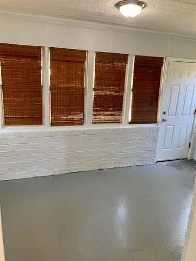 5743 College Ln - Photo 2 of 10