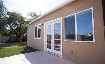 421 Naples St #B - Photo 2 of 11