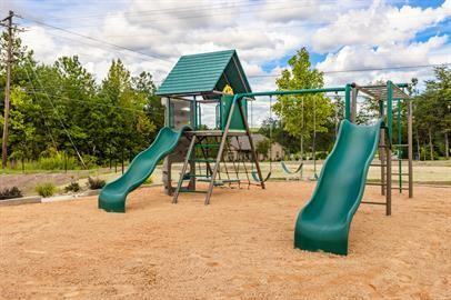 741 Jessica Miley Ln - Photo 2 of 29