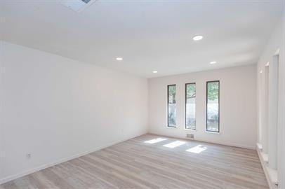 405 Thompson Ln - Photo 2 of 50