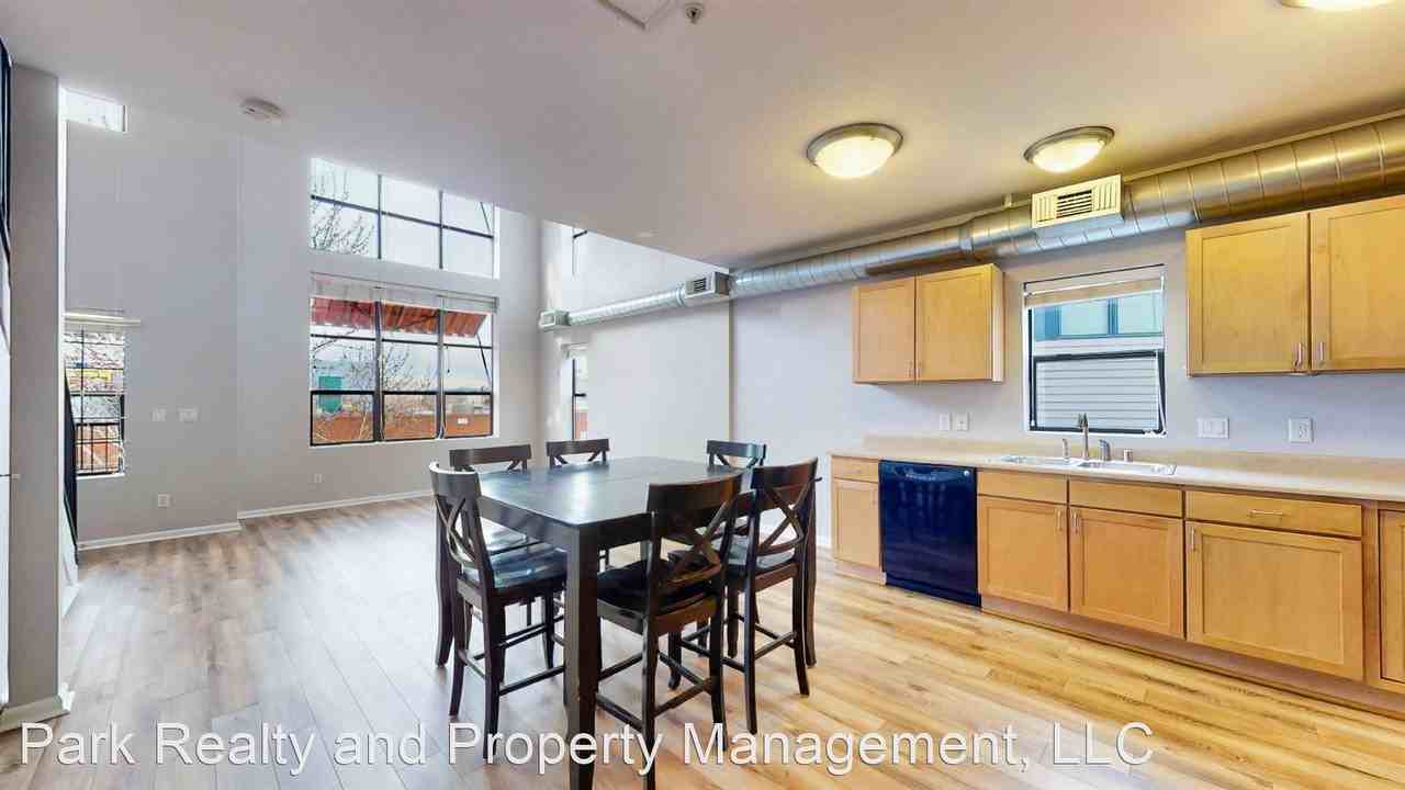 2033 W 30th Ave #C - Photo 3 of 21
