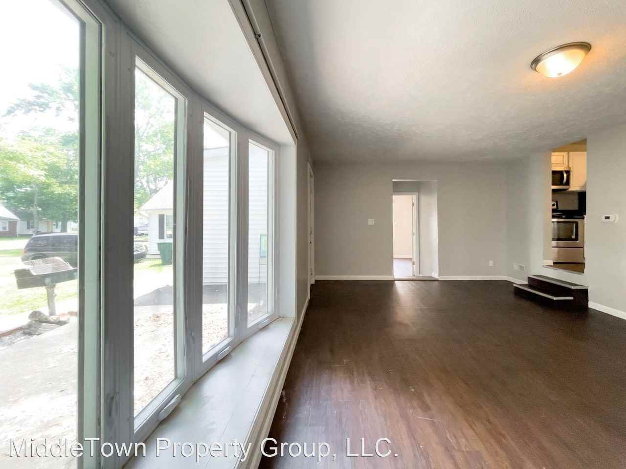 2001 N Glenwood Ave - Photo 3 of 27