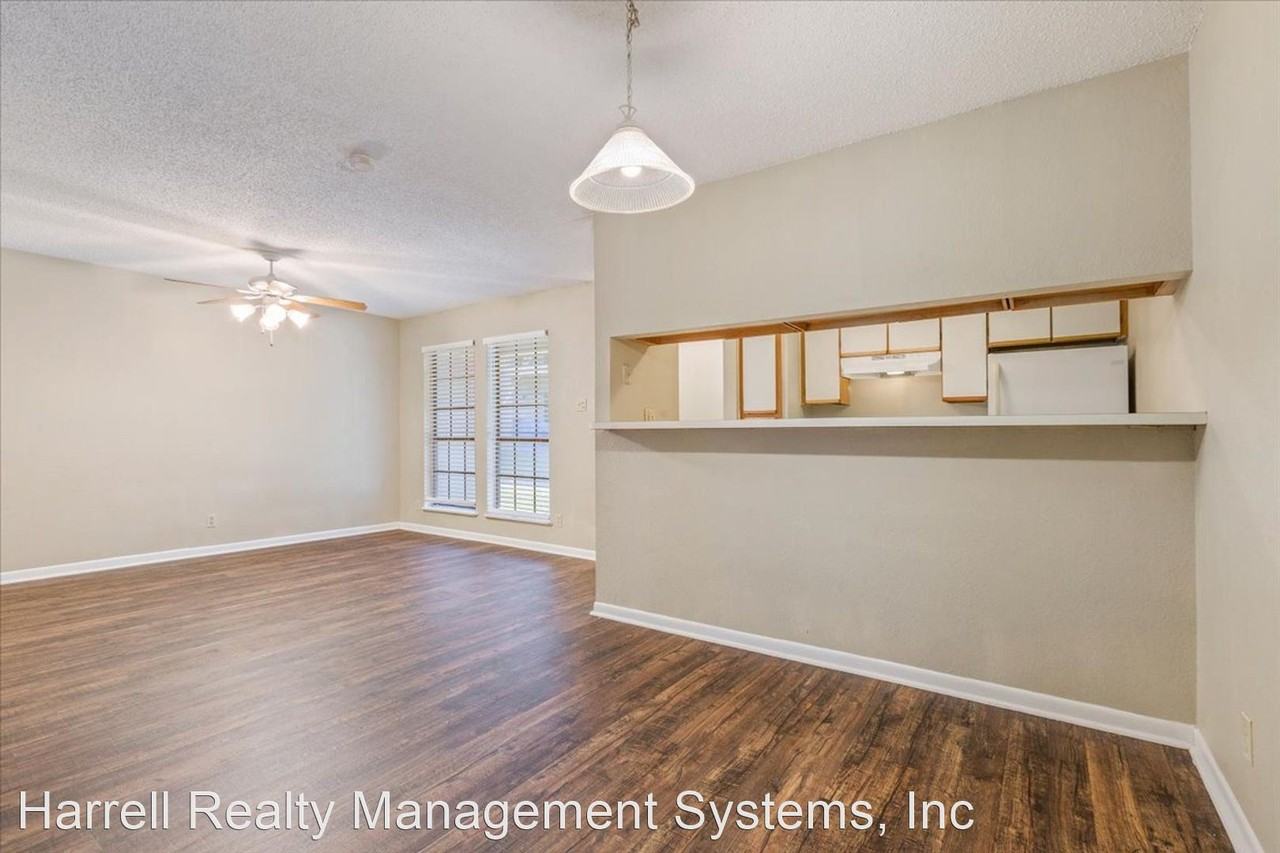 225 Londonderry Dr #213