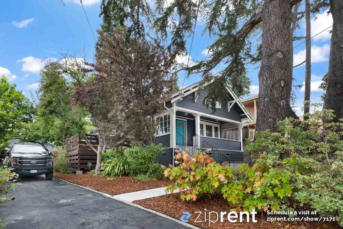 1732 E 23rd St - Photo 2 of 37