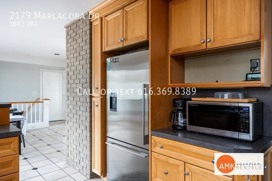 2179 Marlacoba Dr - Photo 3 of 16