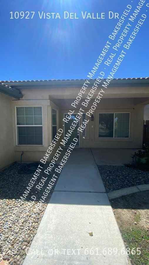 10927 Vista Del Valle Dr - Photo 2 of 14