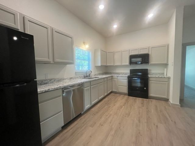 904 W Live Oak St #NA - Photo 3 of 19