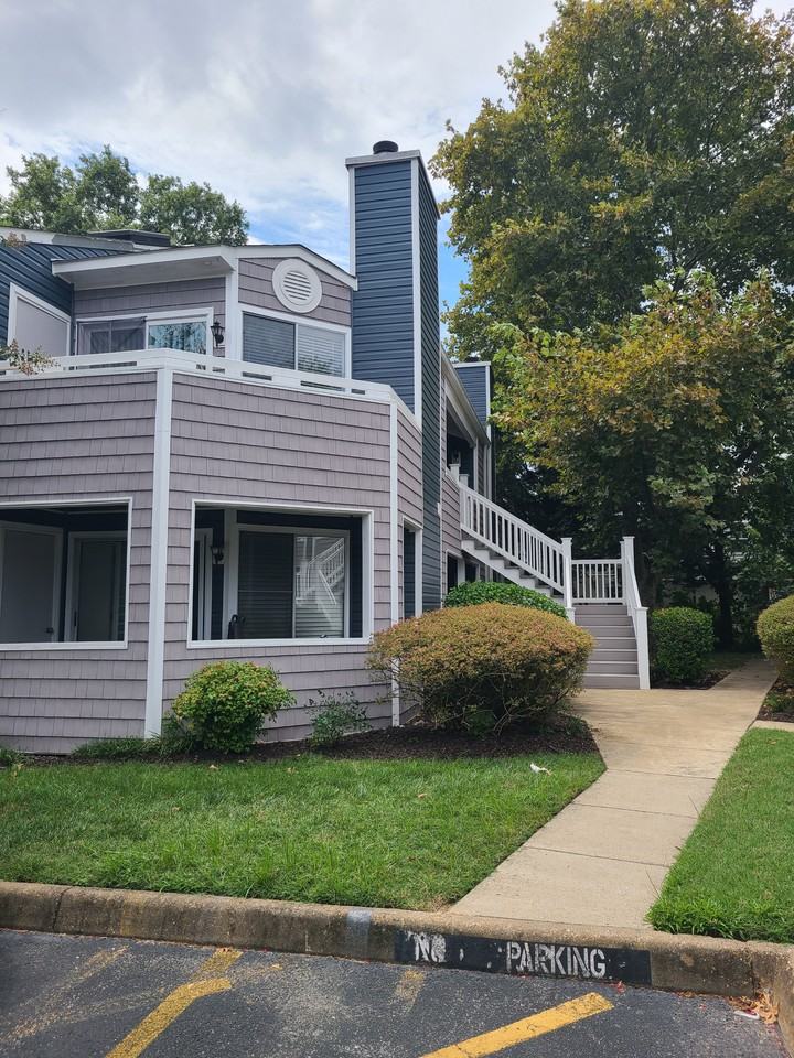 181 Nantucket Pl #181 - Photo 2 of 5