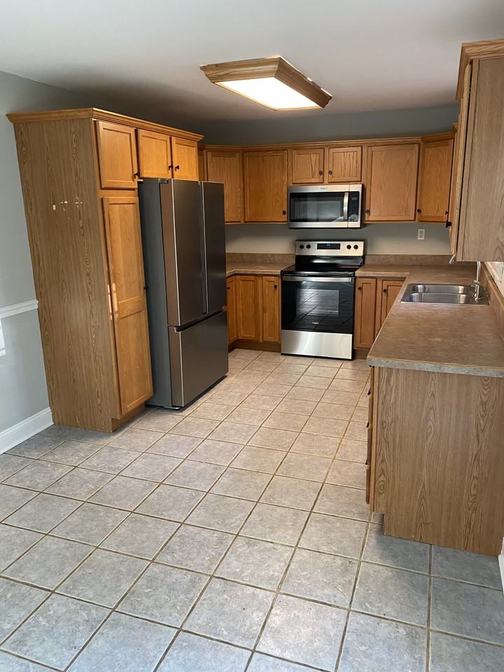 113 Hathorn Blvd #NA - Photo 3 of 16