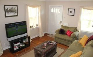 5875 Rhodes Ave #NA - Photo 3 of 9