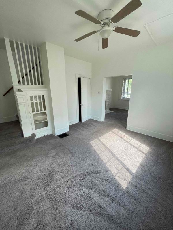 110 Rankin St - Photo 3 of 8