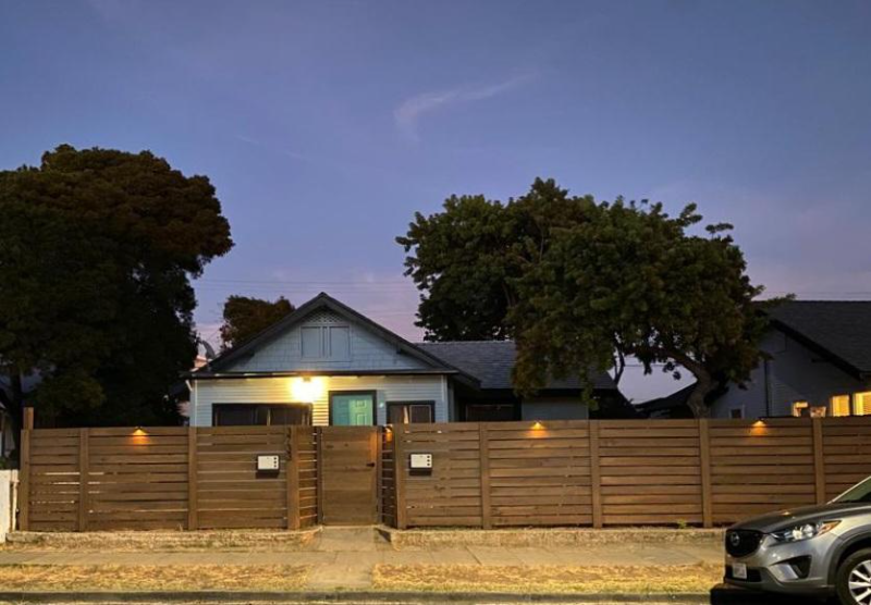 3733 Chamoune Ave - Photo 3 of 22