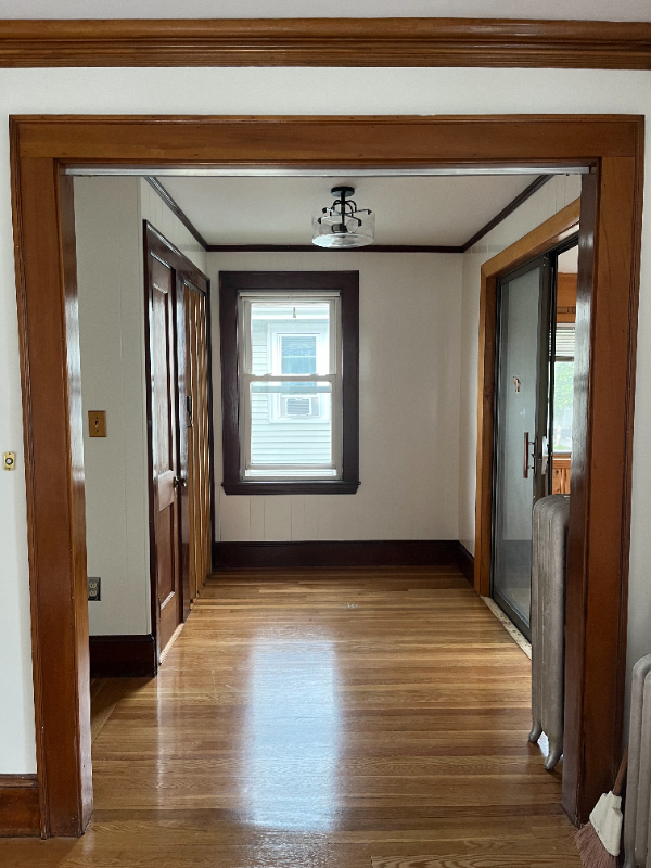 11 Leslie Rd #11 - Photo 2 of 7