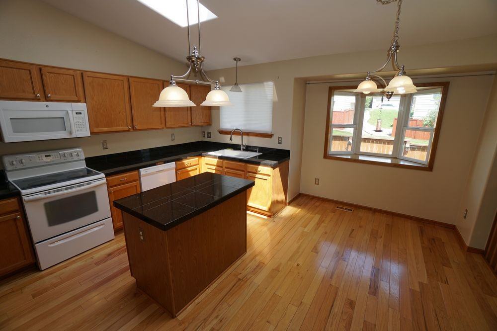 9221 W Indore Dr - Photo 2 of 18