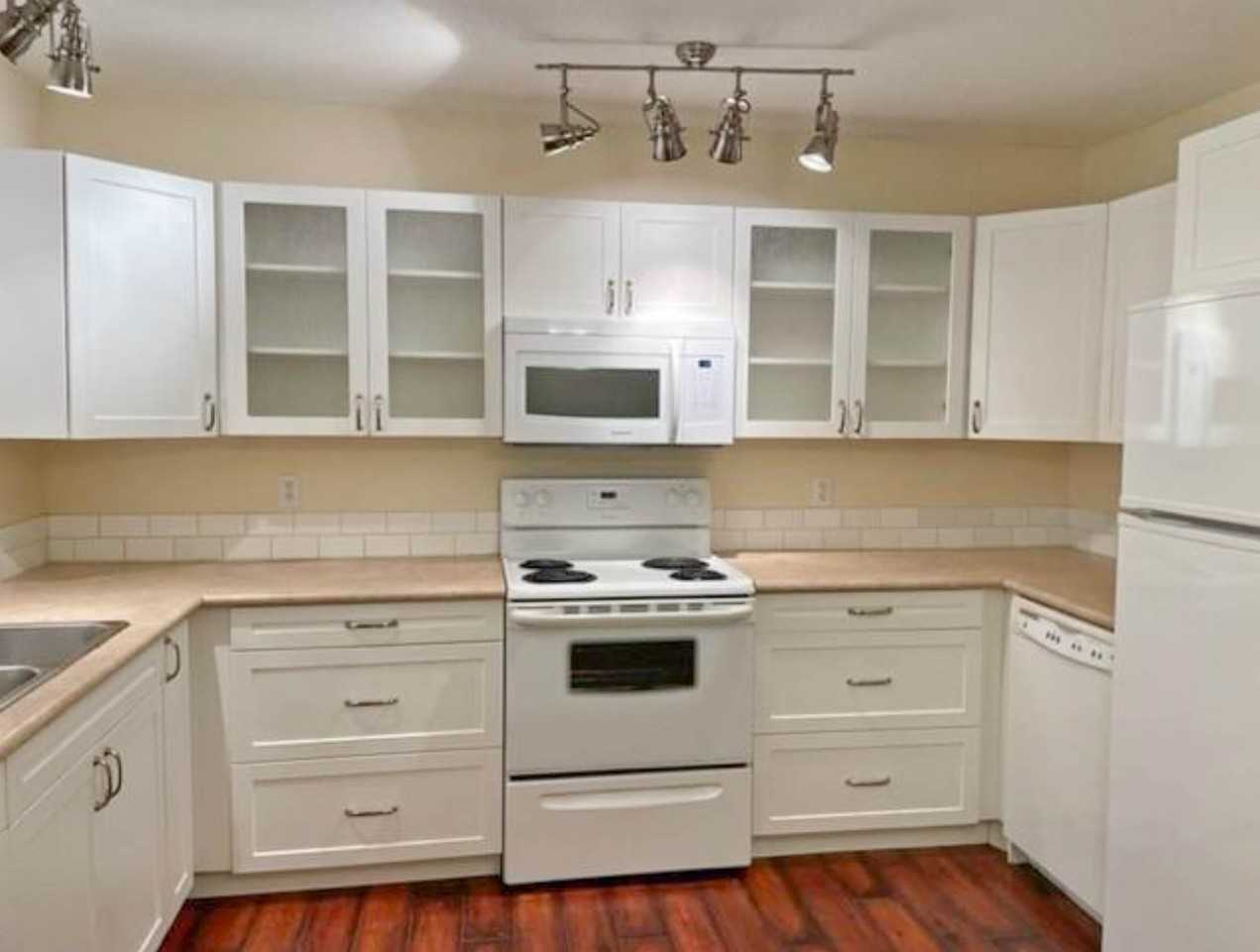 8420 95 Ave #1 - Photo 3 of 12