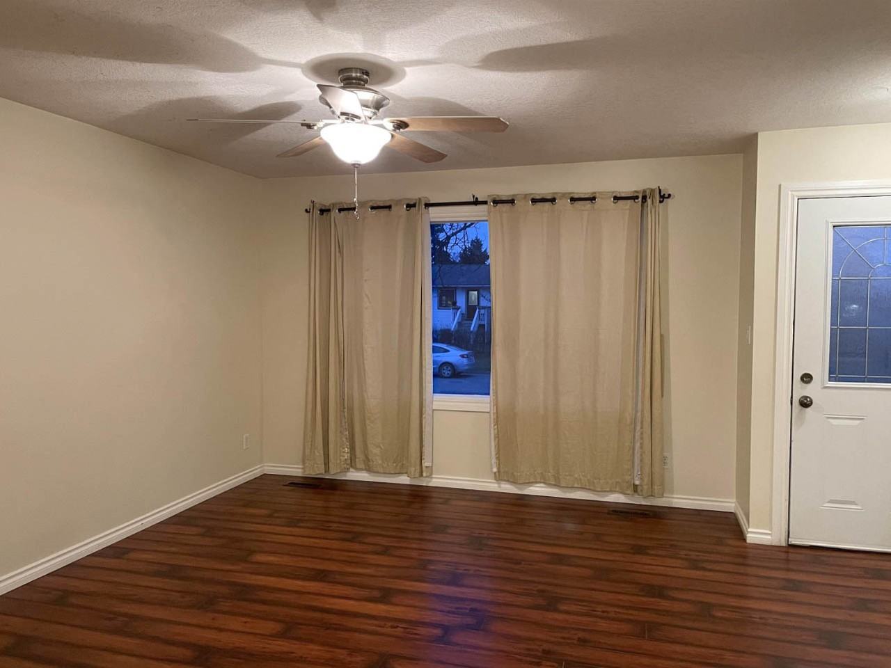 8420 95 Ave #1 - Photo 5 of 12