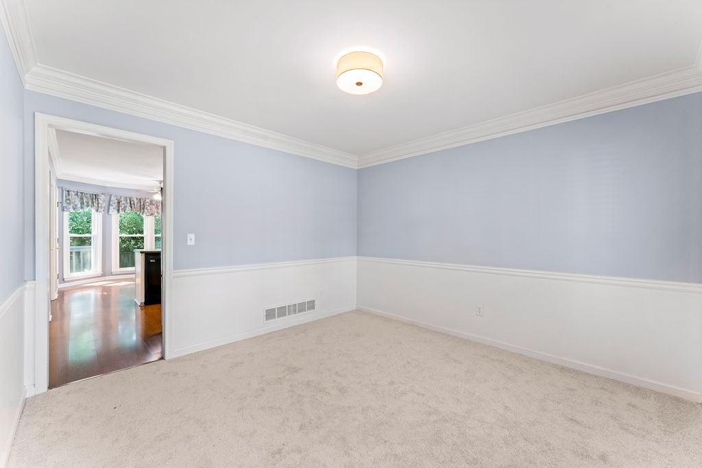170 West Ct #1 - Photo 7 of 30