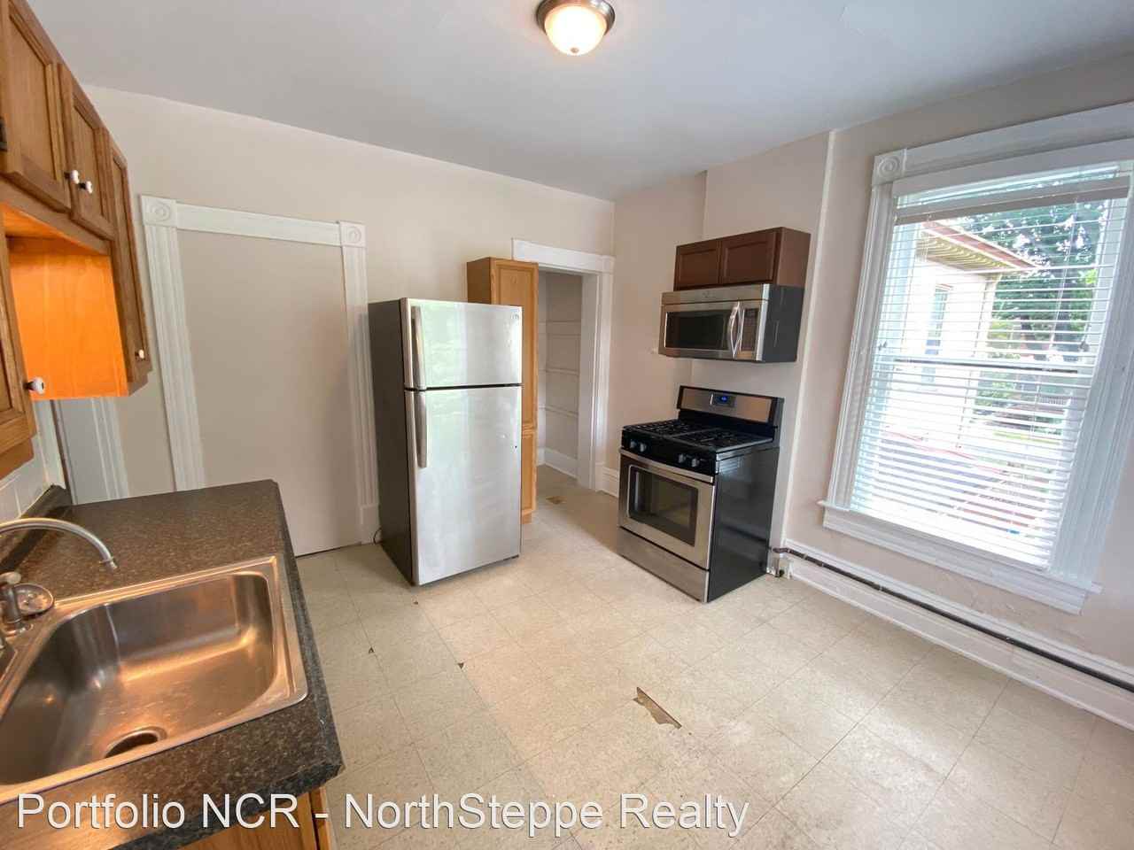 316-318 W 7th Ave - Photo 2 of 16