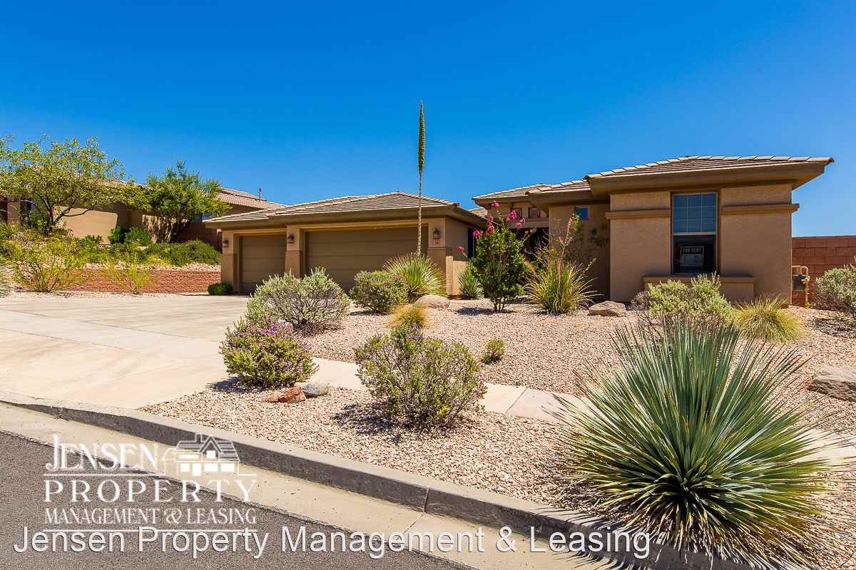 1960 N Overland Trails Dr - Photo 3 of 26