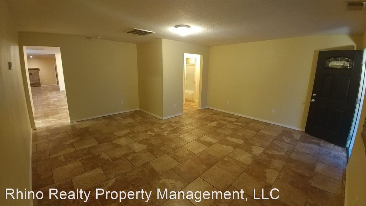 9700 Snowheights Blvd Ne - Photo 3 of 31