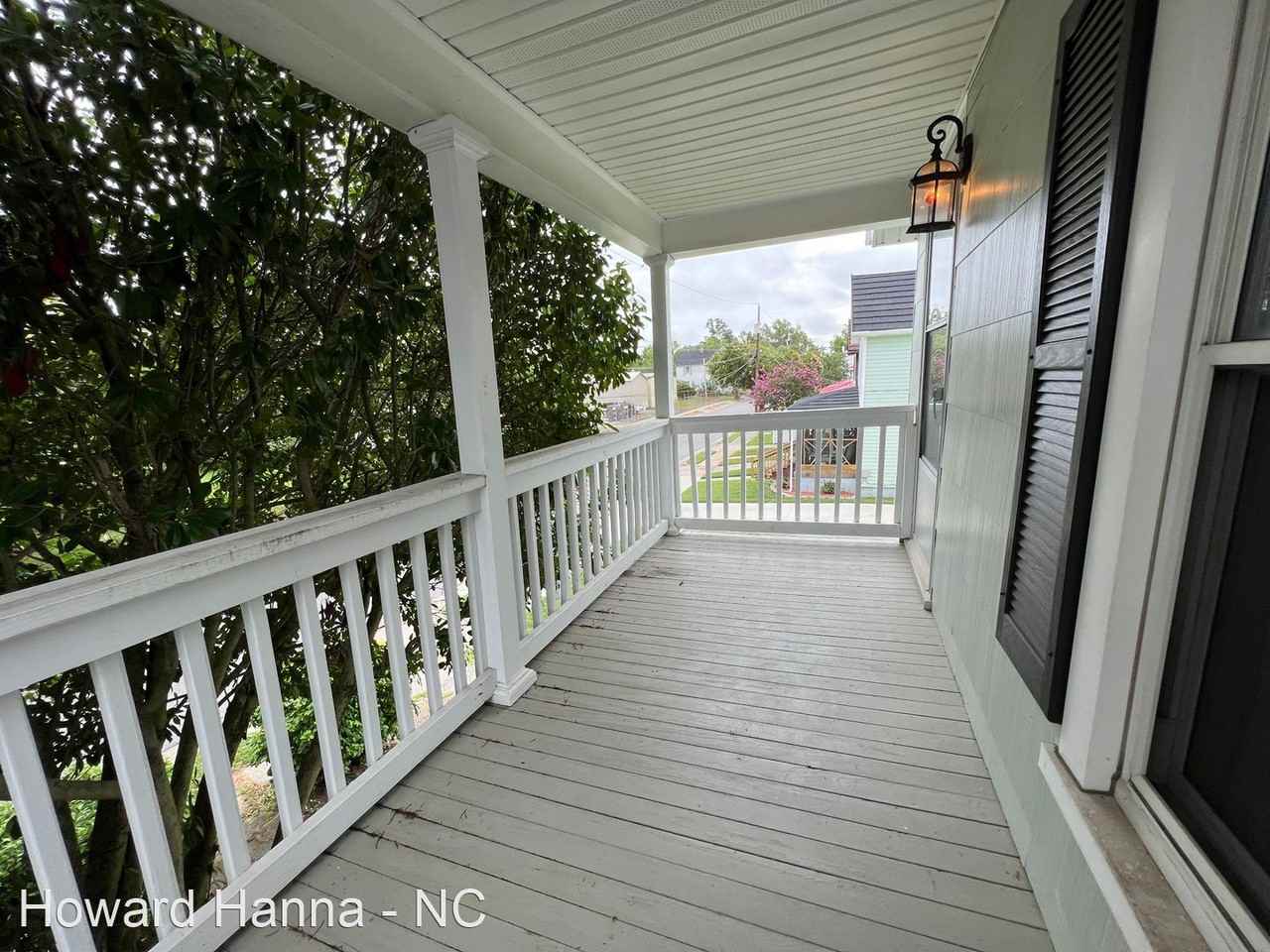 119 W. Carteret Street - Photo 2 of 8