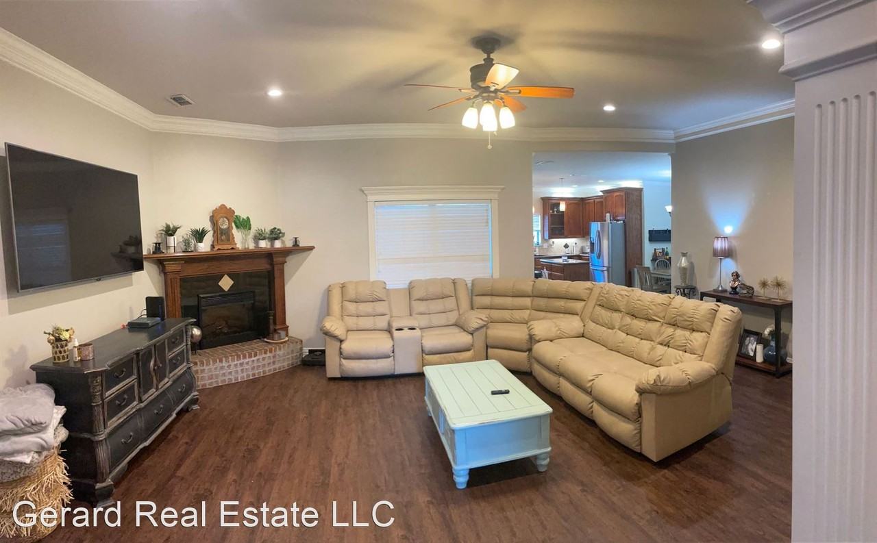 2117 Plymouth Rock Rd - Photo 2 of 21