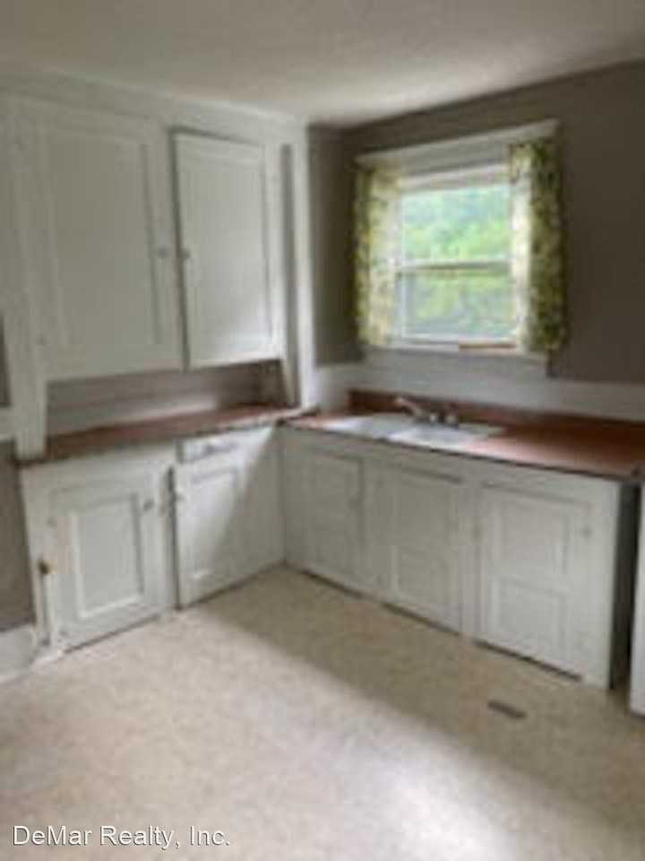 38-40 Steel St. - Photo 3 of 15