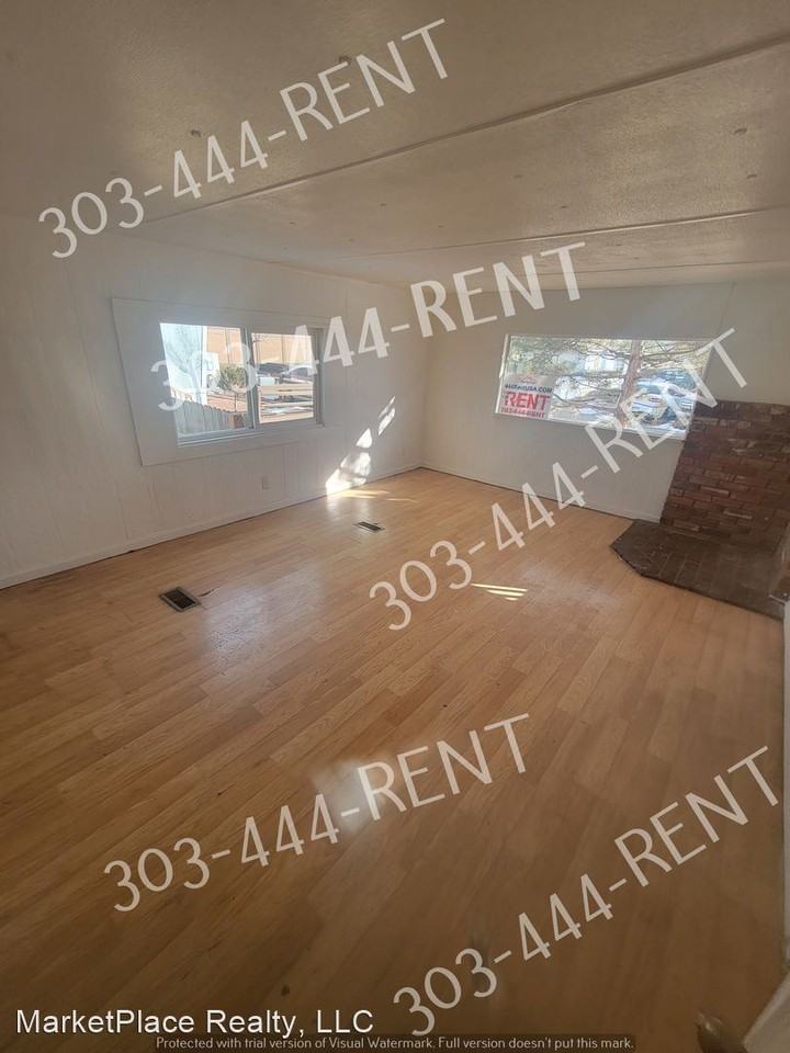 727 1st Avenue - Photo 2 of 8