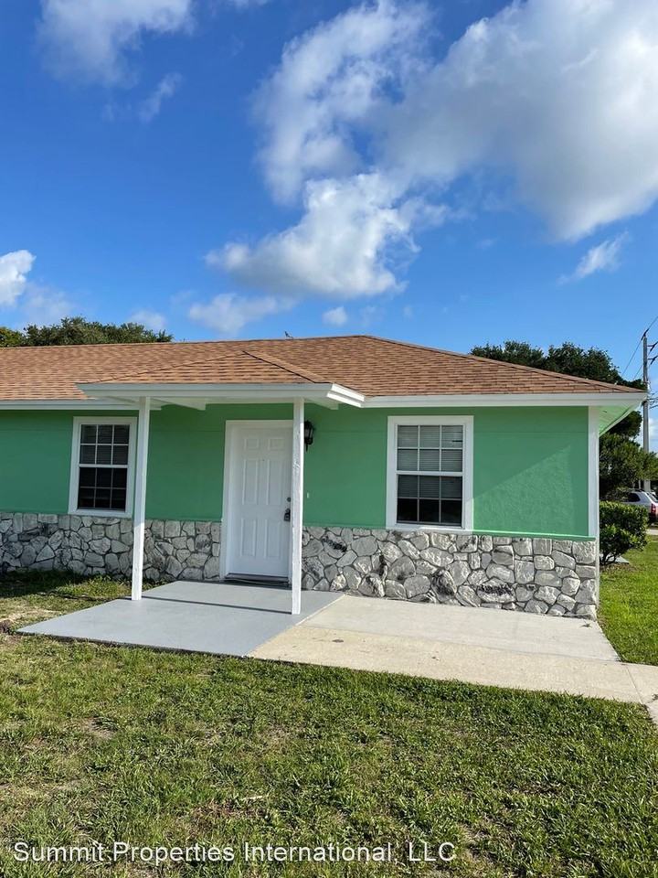 280 Sunset Dr. - Photo 3 of 45