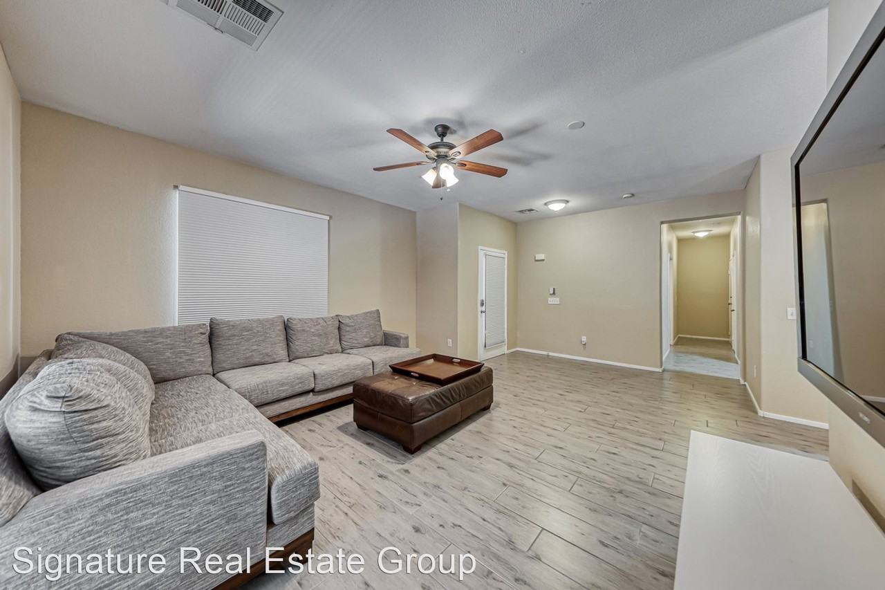 673 Peachy Canyon Cir #103 - Photo 3 of 39